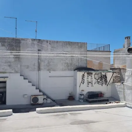 Palazzo Felix * Gallipoli